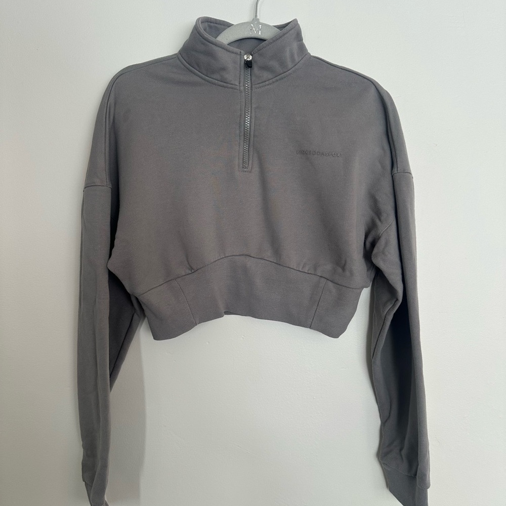 Pink‎ Soda Sport Grey Cropped 1/4 Zip Sweater Size M EUC
